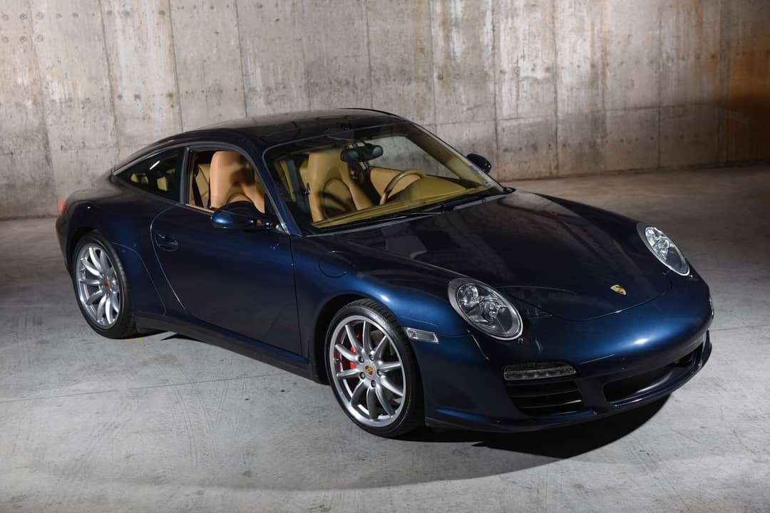 2011 Porsche 911 Targa 4S — photo 2