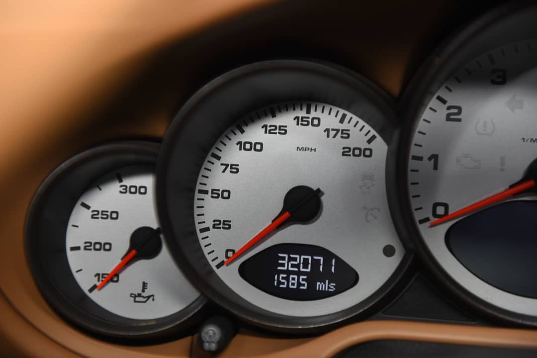 2011 Porsche 911 Targa 4S — photo 15