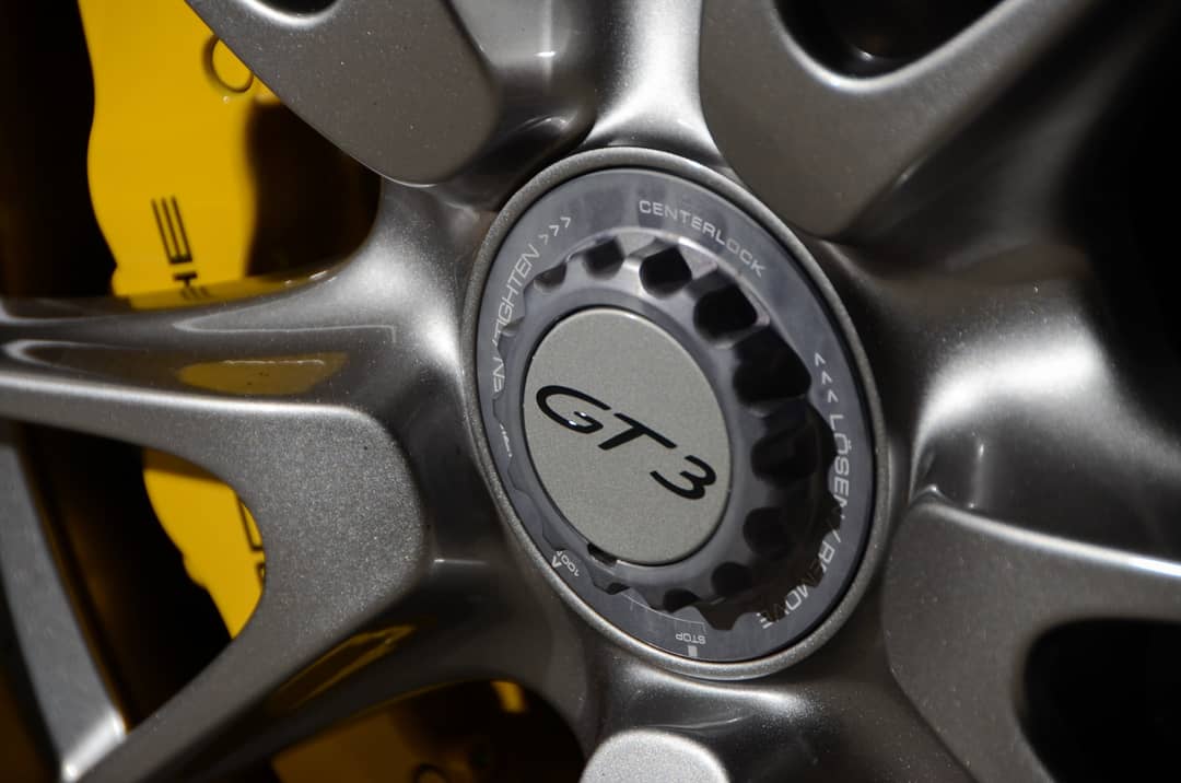 2010 Porsche 911 GT3 — photo 21