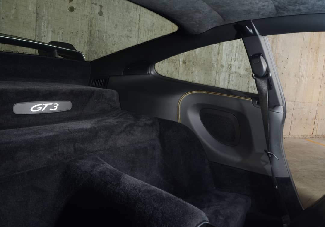 2010 Porsche 911 GT3 — photo 32
