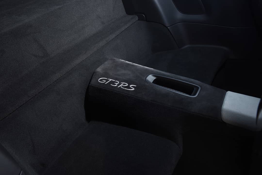 2016 Porsche 911 GT3 RS — photo 31