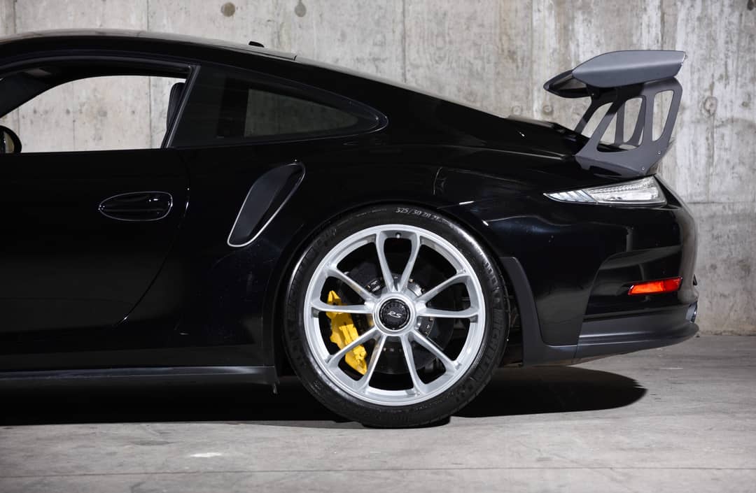 2016 Porsche 911 GT3 RS — photo 39
