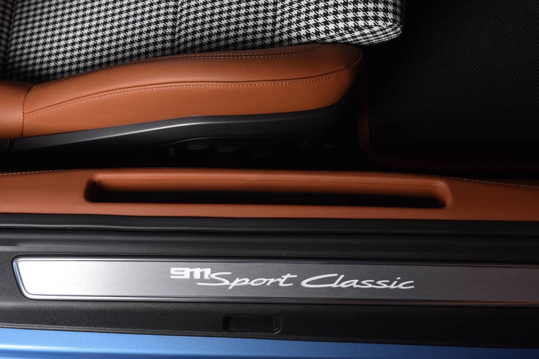 2023 Porsche 911 Sport Classic — photo 23