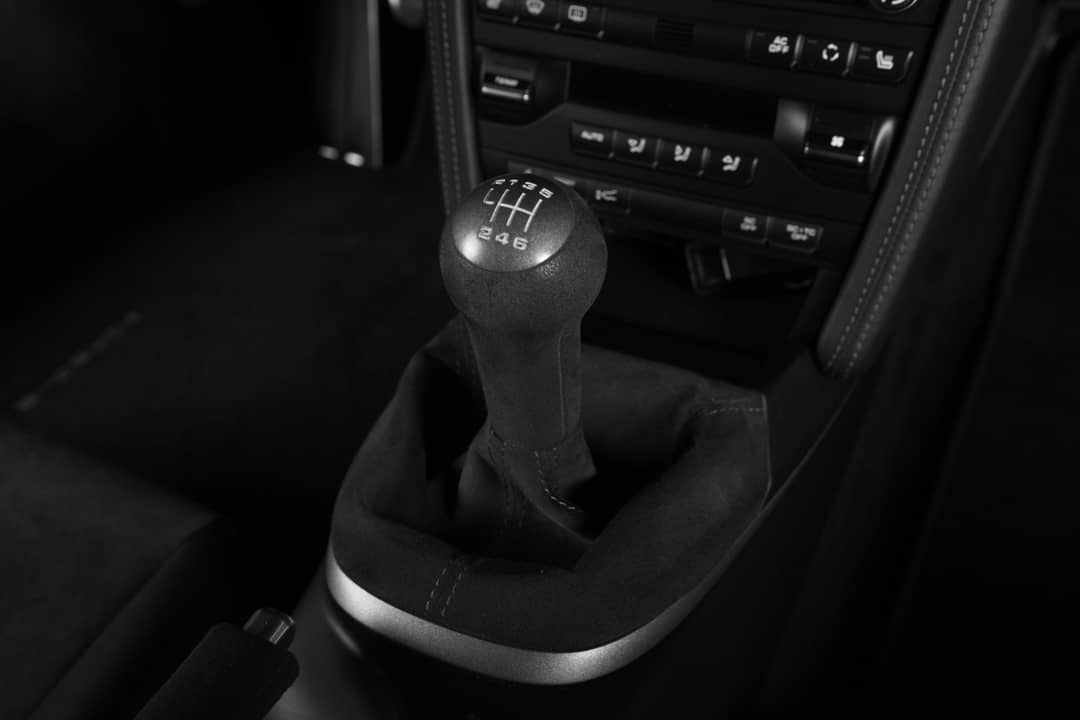 2010 Porsche 911 GT3 — photo 21