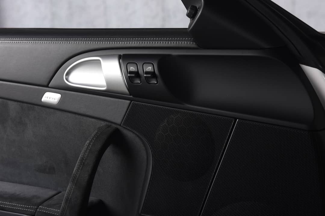 2010 Porsche 911 GT3 — photo 24