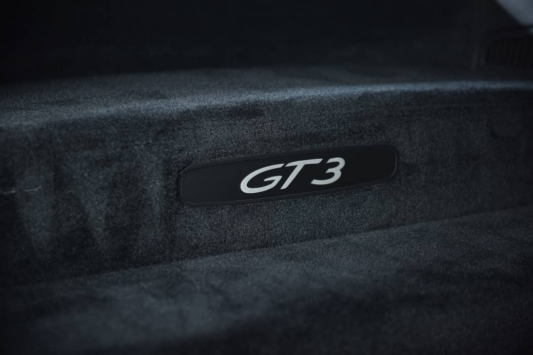 2010 Porsche 911 GT3 — photo 32