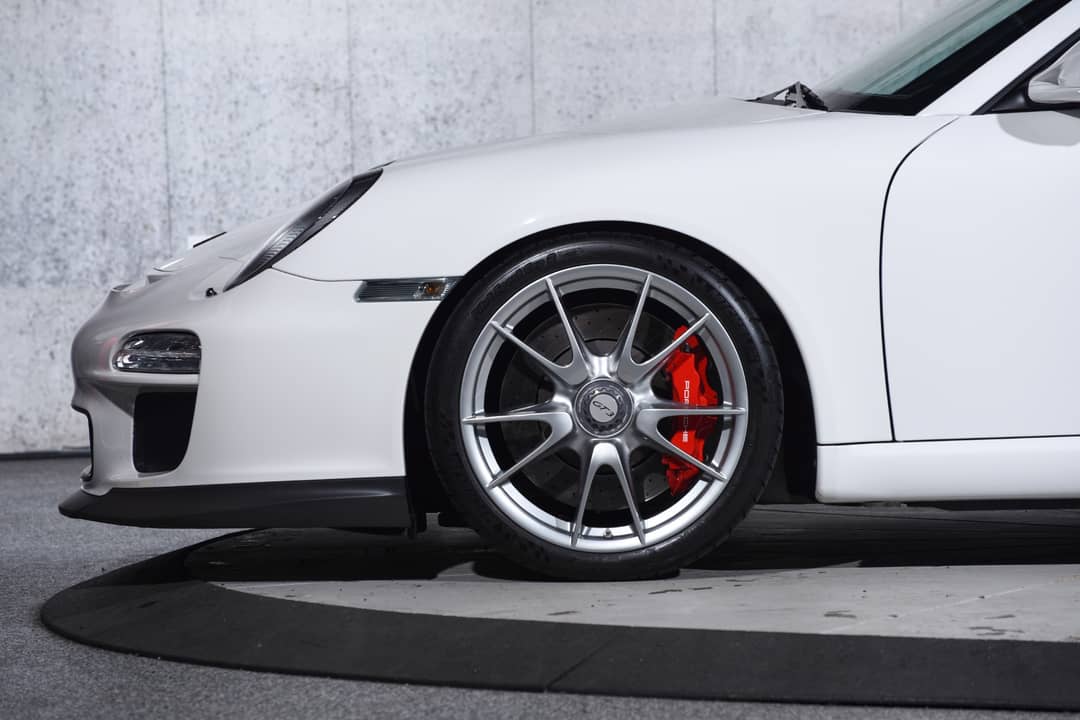 2010 Porsche 911 GT3 — photo 41