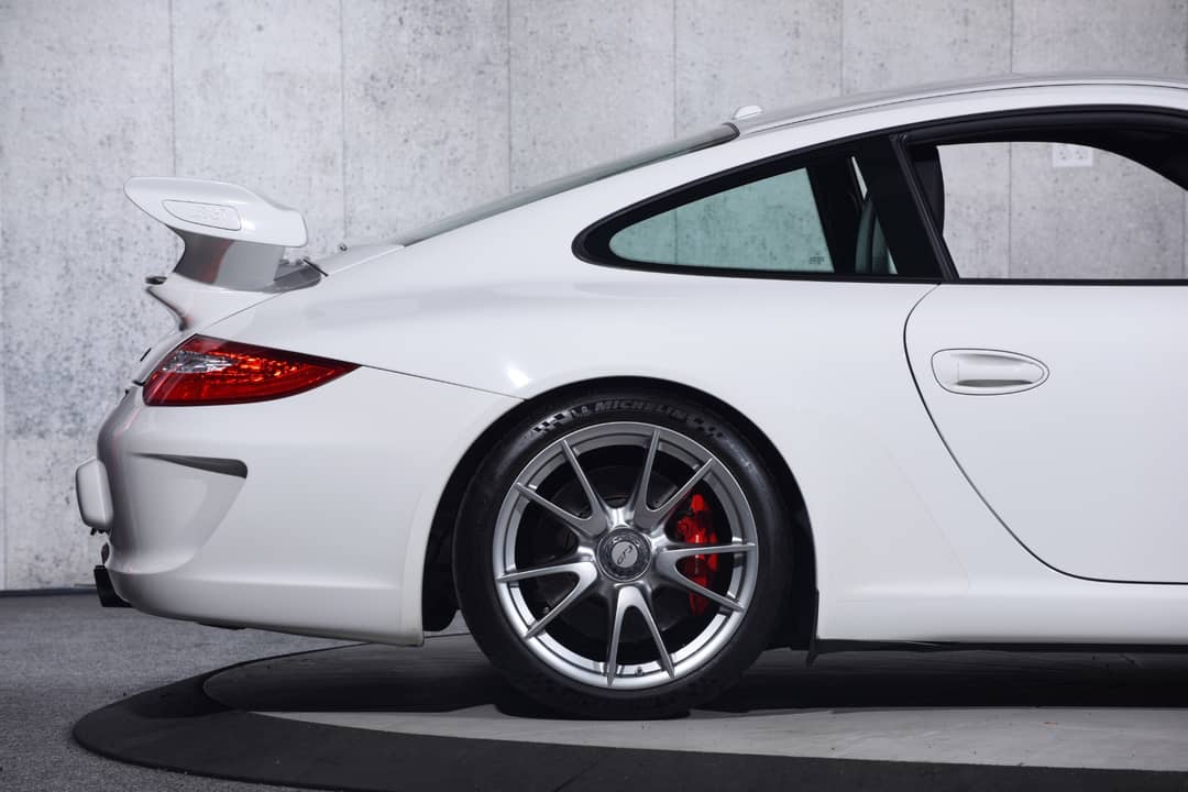 2010 Porsche 911 GT3 — photo 42