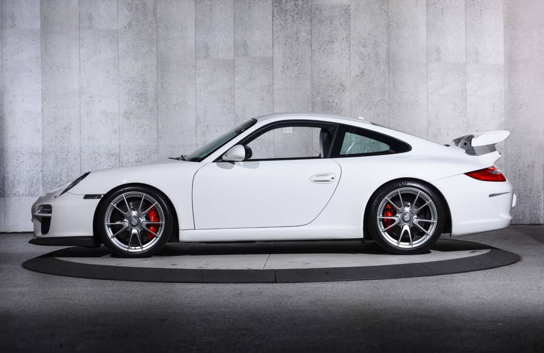 2010 Porsche 911 GT3 — photo 44