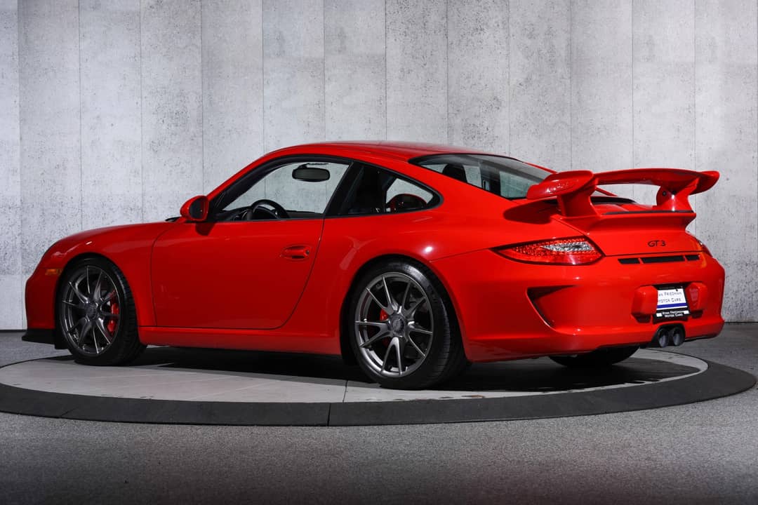 2010 Porsche 911 GT3 — photo 3