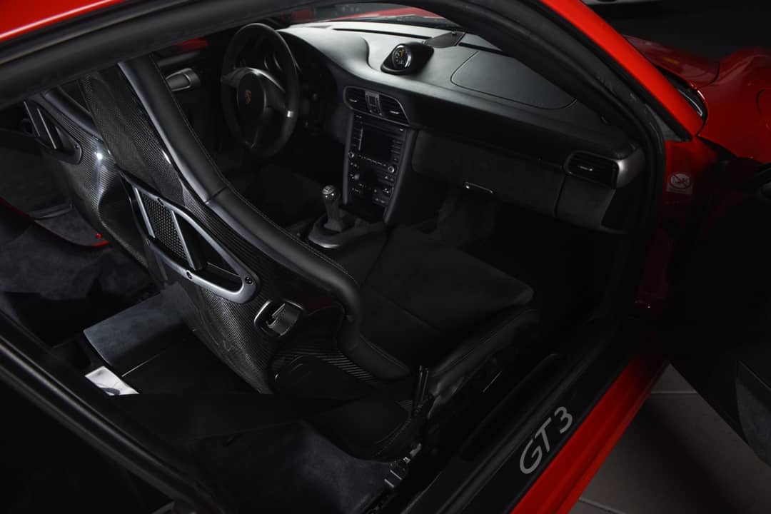 2010 Porsche 911 GT3 — photo 21