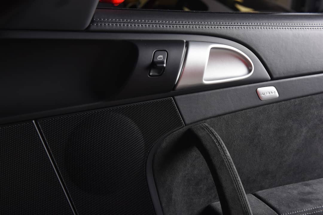 2010 Porsche 911 GT3 — photo 27