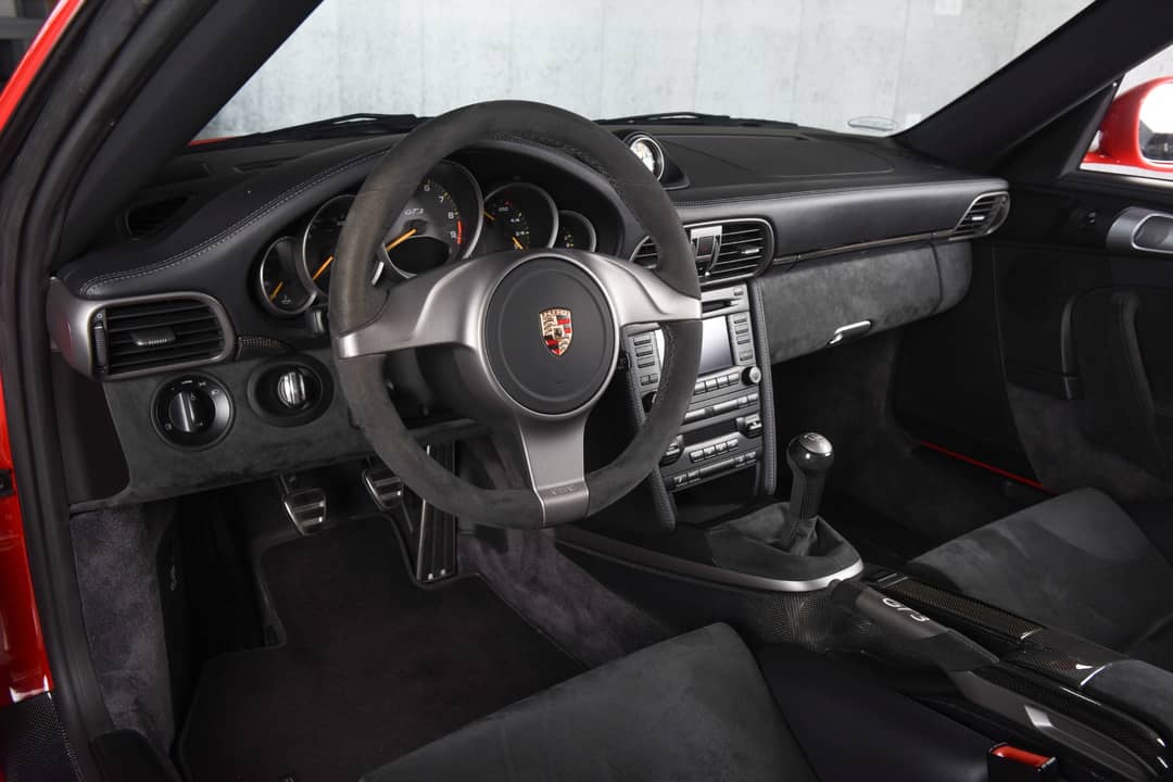 2010 Porsche 911 GT3 — photo 4