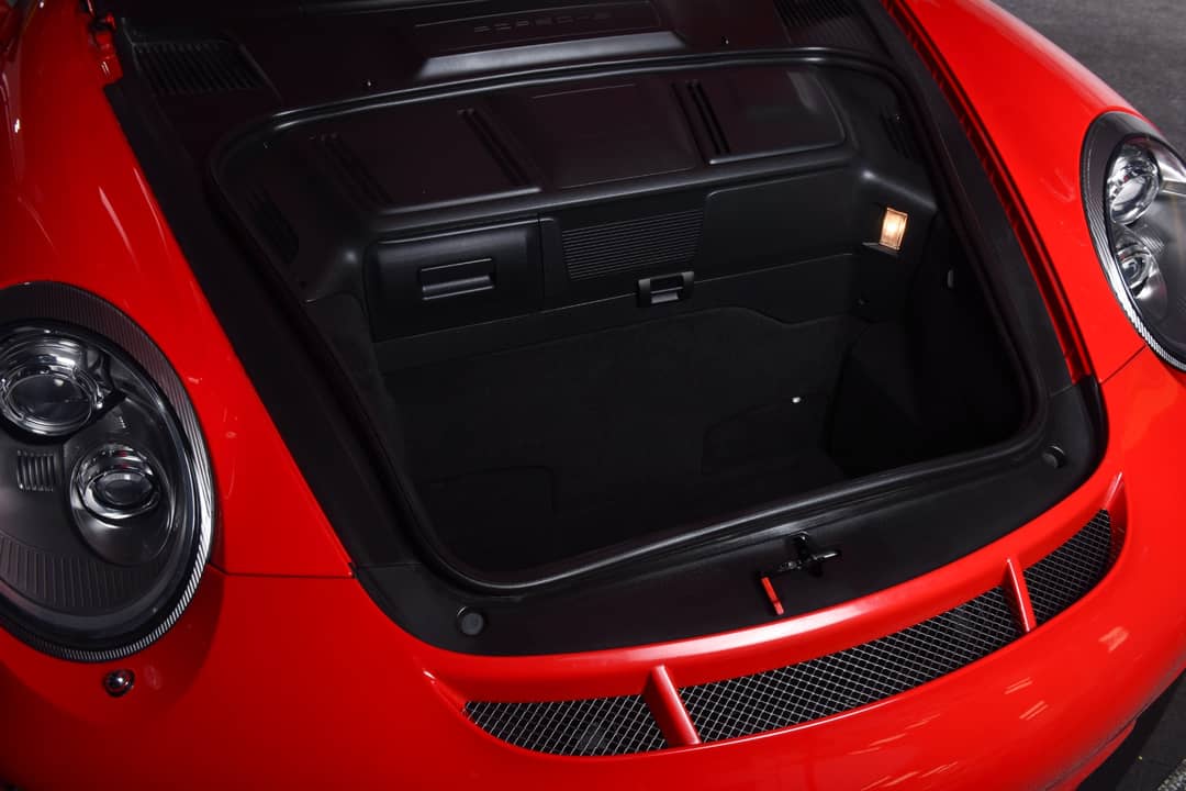 2010 Porsche 911 GT3 — photo 32
