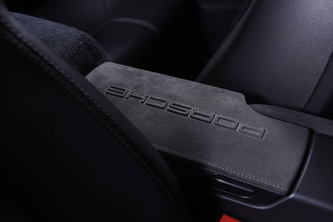 2011 Porsche 911 Carrera GTS Convertible — photo 31