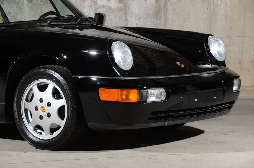 1990 Porsche 911 Carrera 2 Targa — photo 28