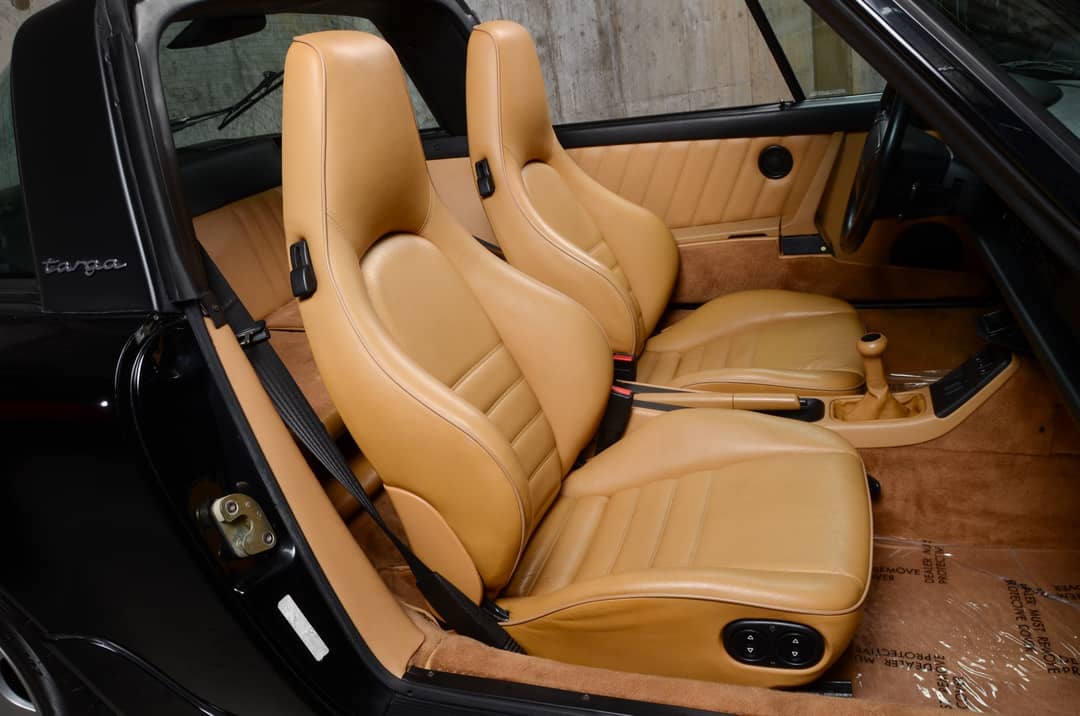 1990 Porsche 911 Carrera 2 Targa — photo 30