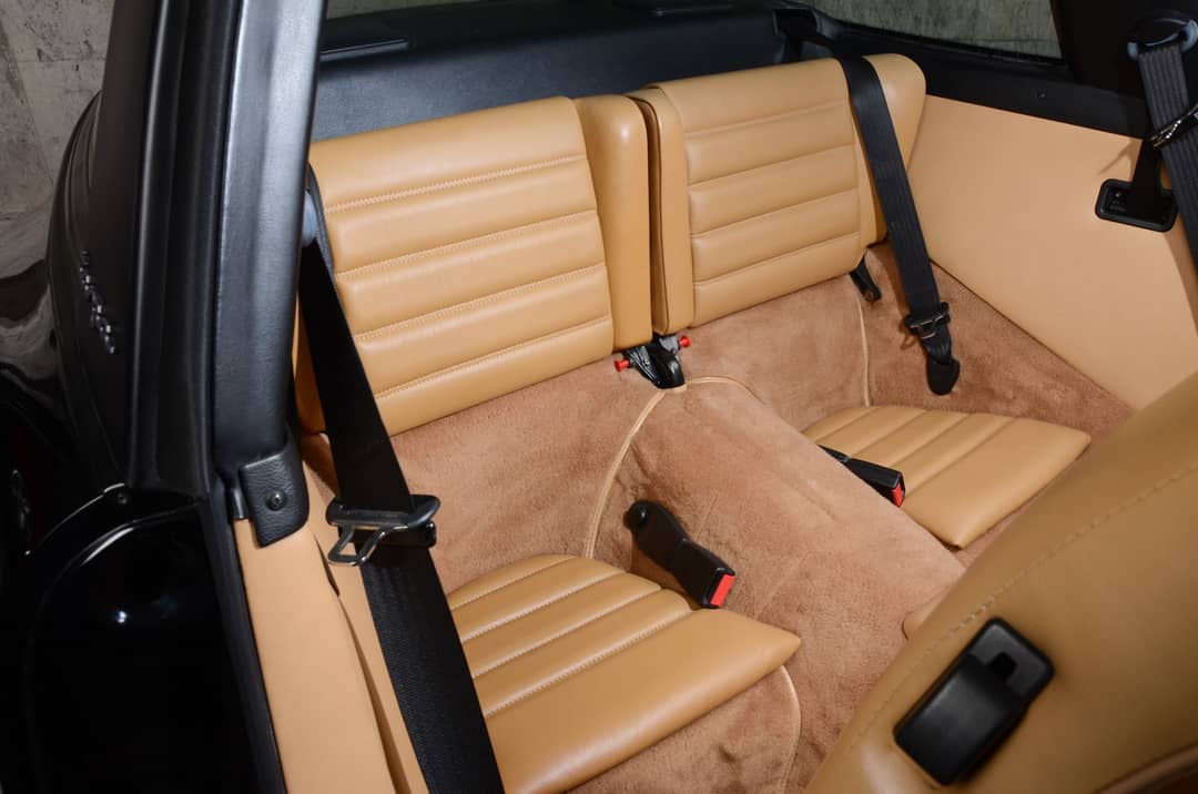 1990 Porsche 911 Carrera 2 Targa — photo 35