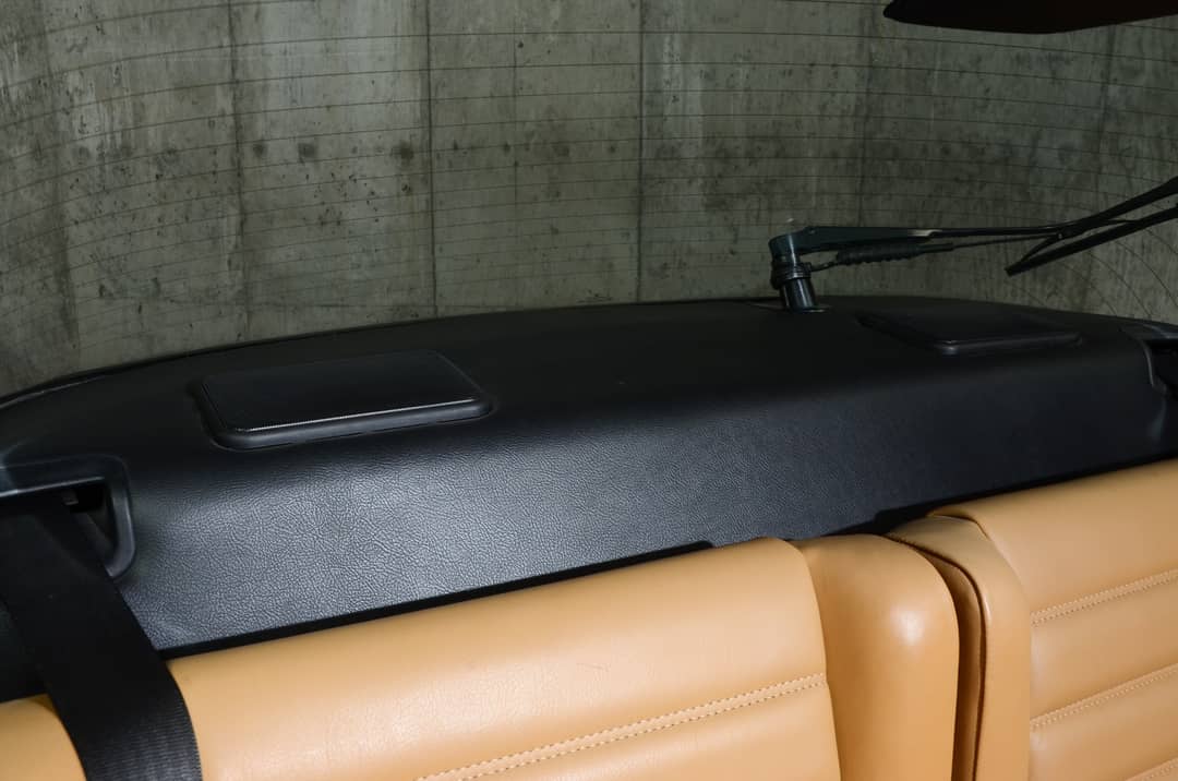 1990 Porsche 911 Carrera 2 Targa — photo 37