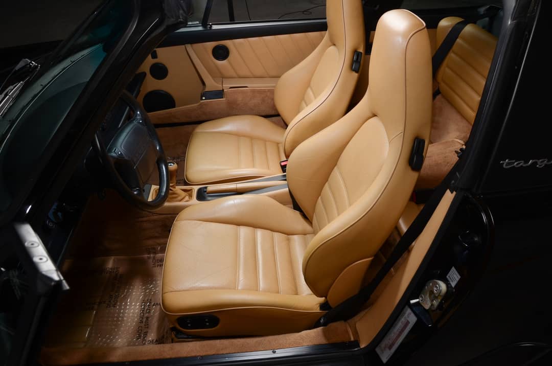 1990 Porsche 911 Carrera 2 Targa — photo 39