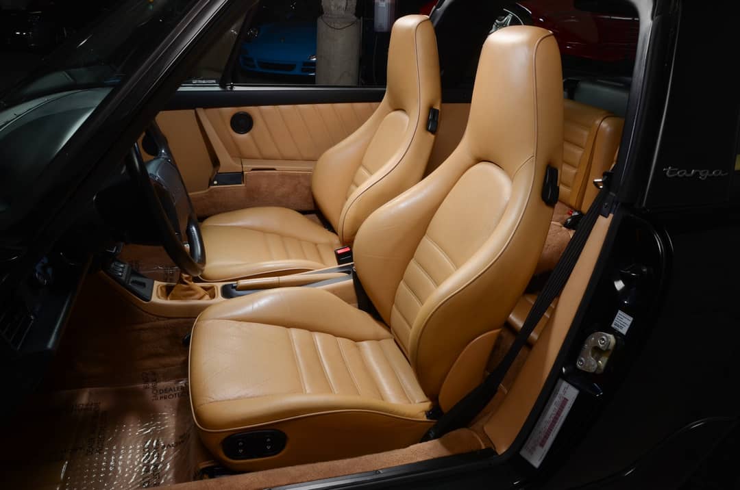 1990 Porsche 911 Carrera 2 Targa — photo 40