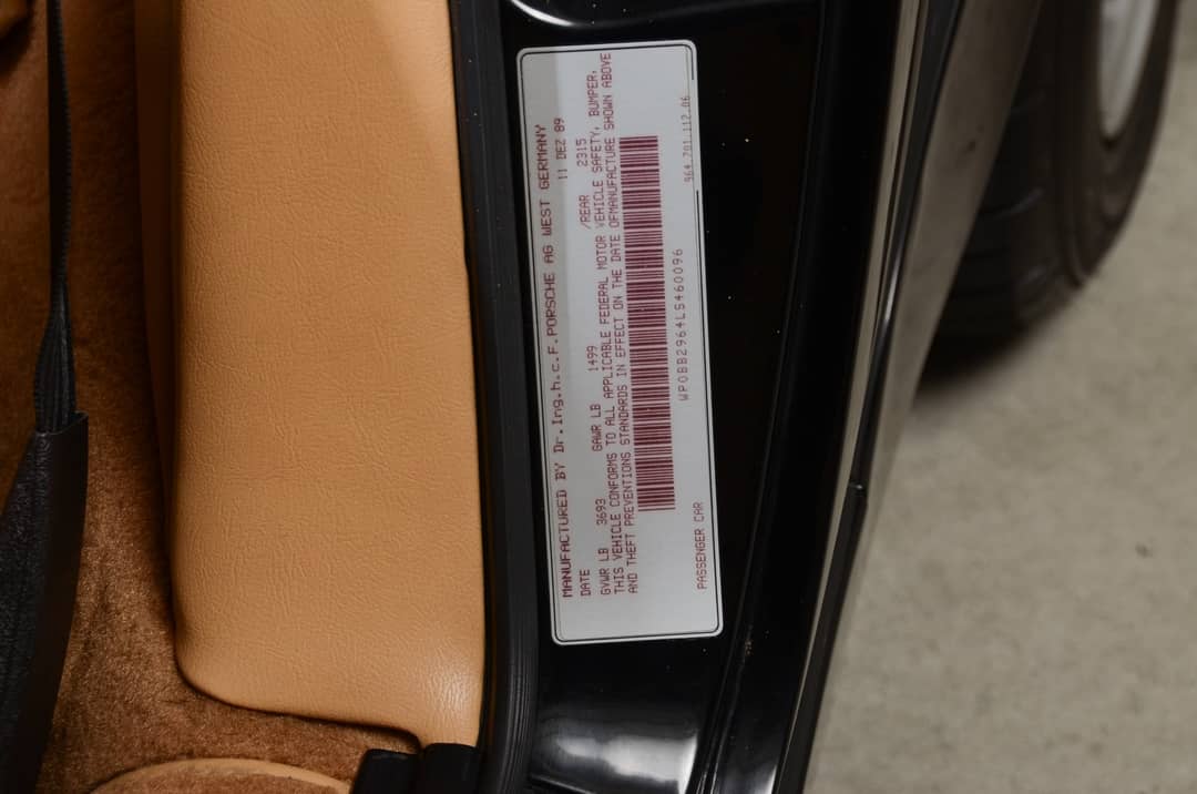 1990 Porsche 911 Carrera 2 Targa — photo 41