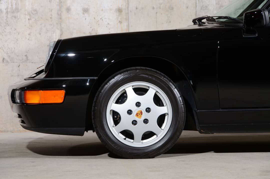 1990 Porsche 911 Carrera 2 Targa — photo 49