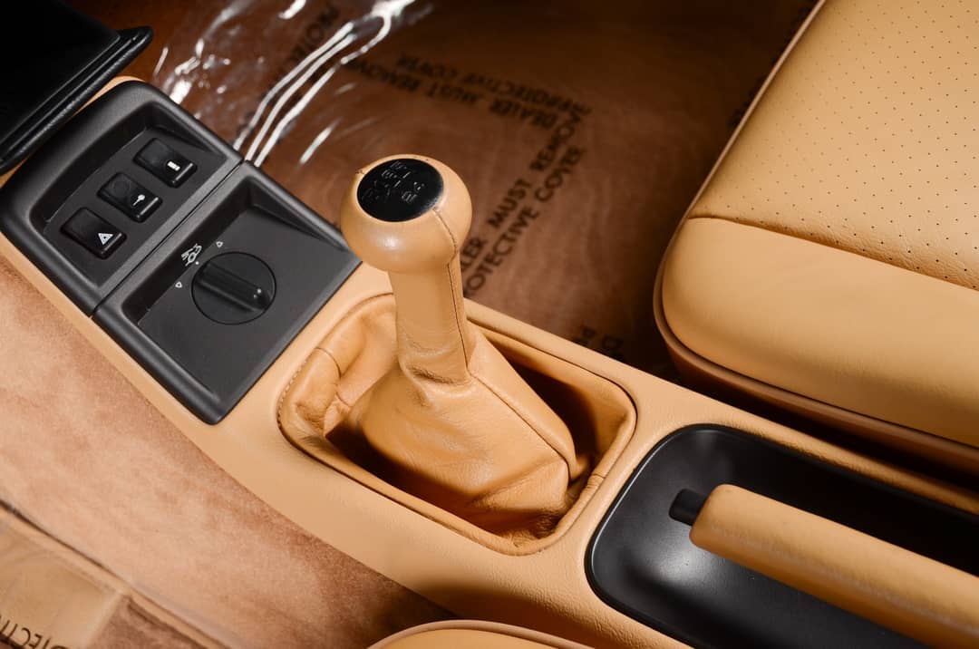 1990 Porsche 911 Carrera 2 Targa — photo 56