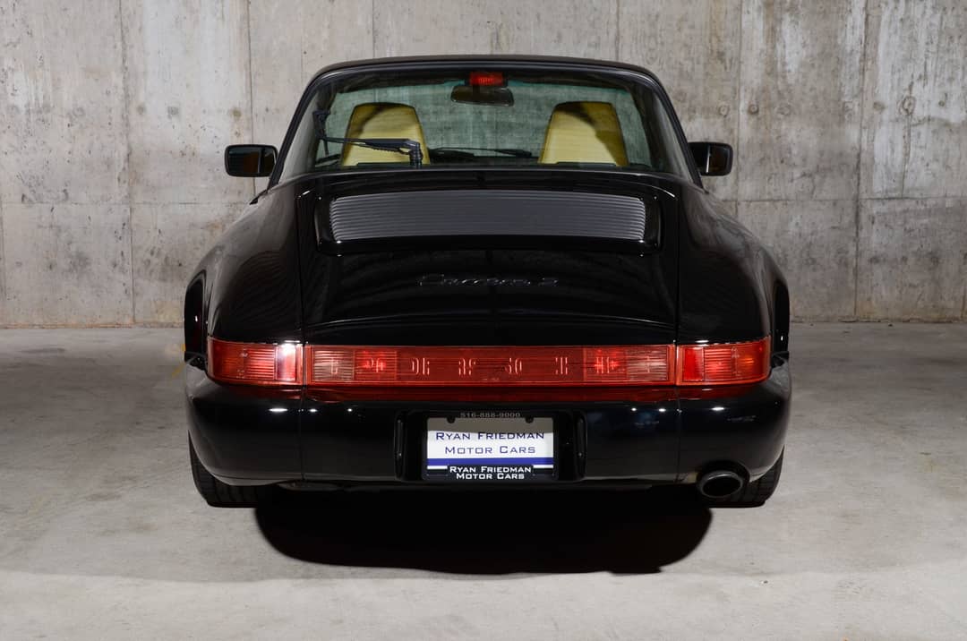 1990 Porsche 911 Carrera 2 Targa — photo 57