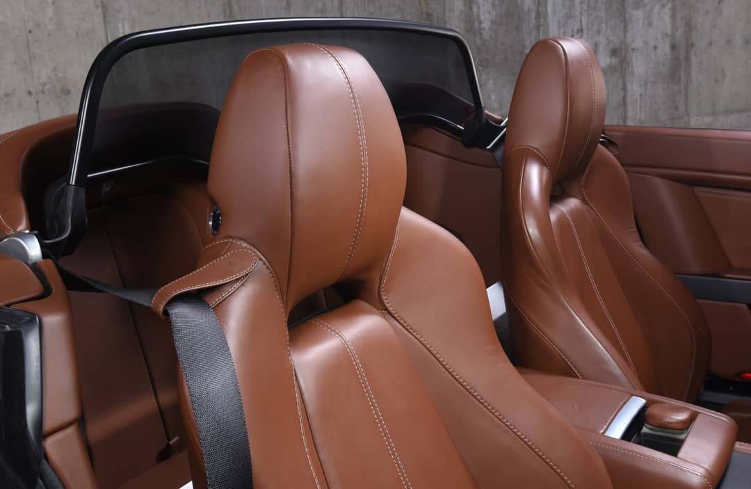 2014 Aston Martin V8 Vantage Roadster — photo 16