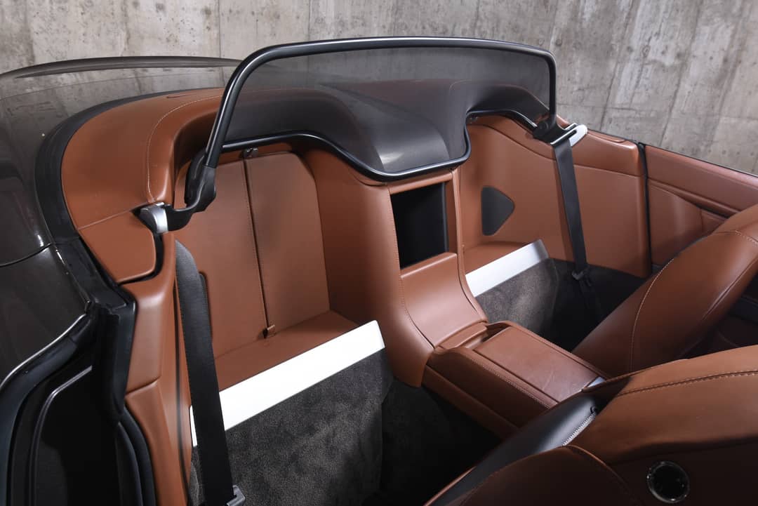 2014 Aston Martin V8 Vantage Roadster — photo 18