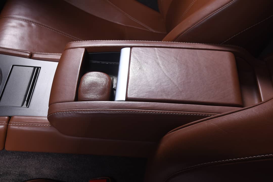 2014 Aston Martin V8 Vantage Roadster — photo 24