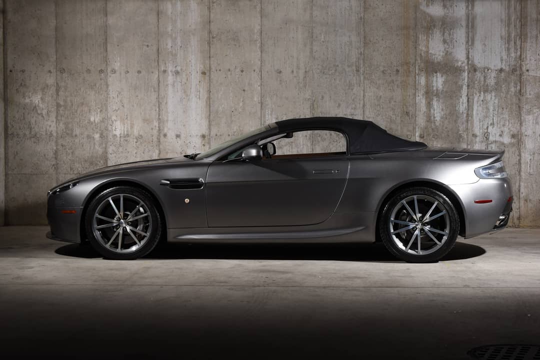 2014 Aston Martin V8 Vantage Roadster — photo 35