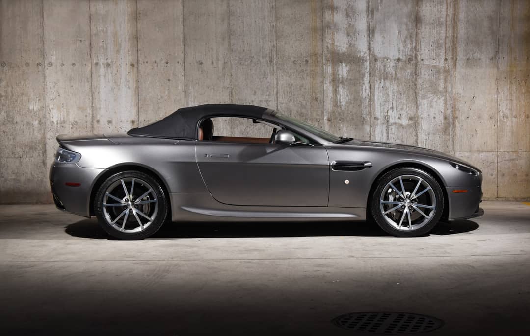 2014 Aston Martin V8 Vantage Roadster — photo 36