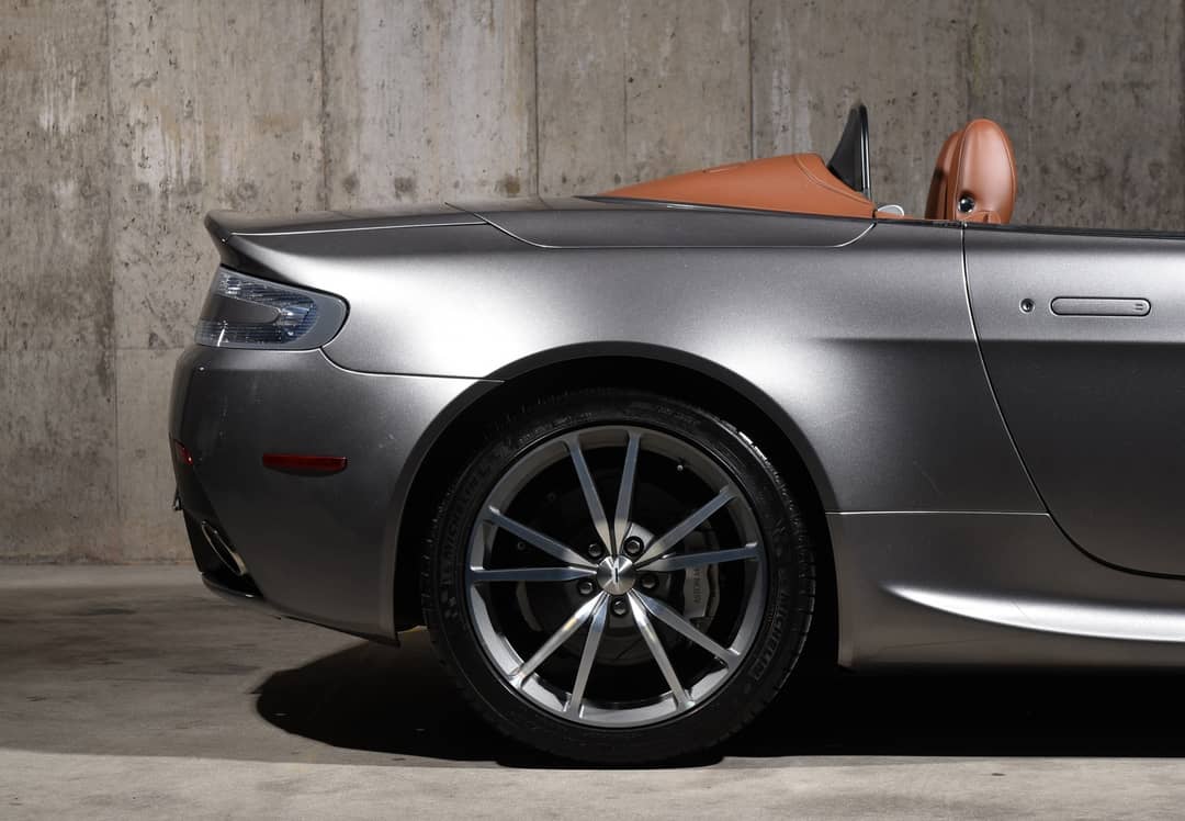 2014 Aston Martin V8 Vantage Roadster — photo 41