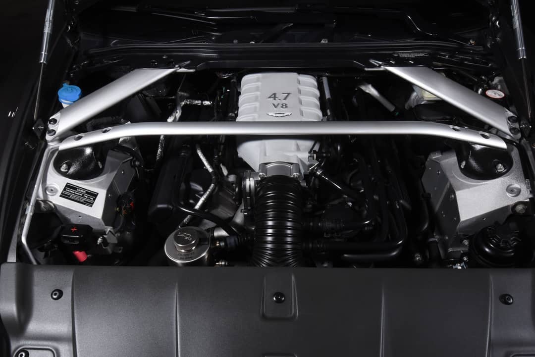 2014 Aston Martin V8 Vantage Roadster — photo 56