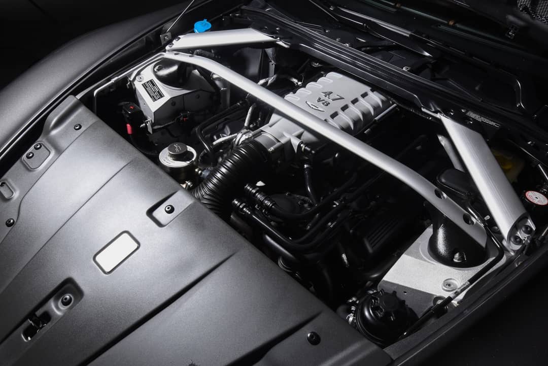 2014 Aston Martin V8 Vantage Roadster — photo 57