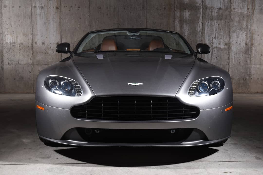 2014 Aston Martin V8 Vantage Roadster — photo 9