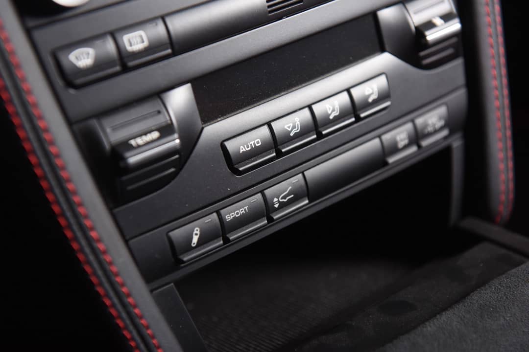 2011 Porsche 911 GT3 RS 4.0 — photo 23