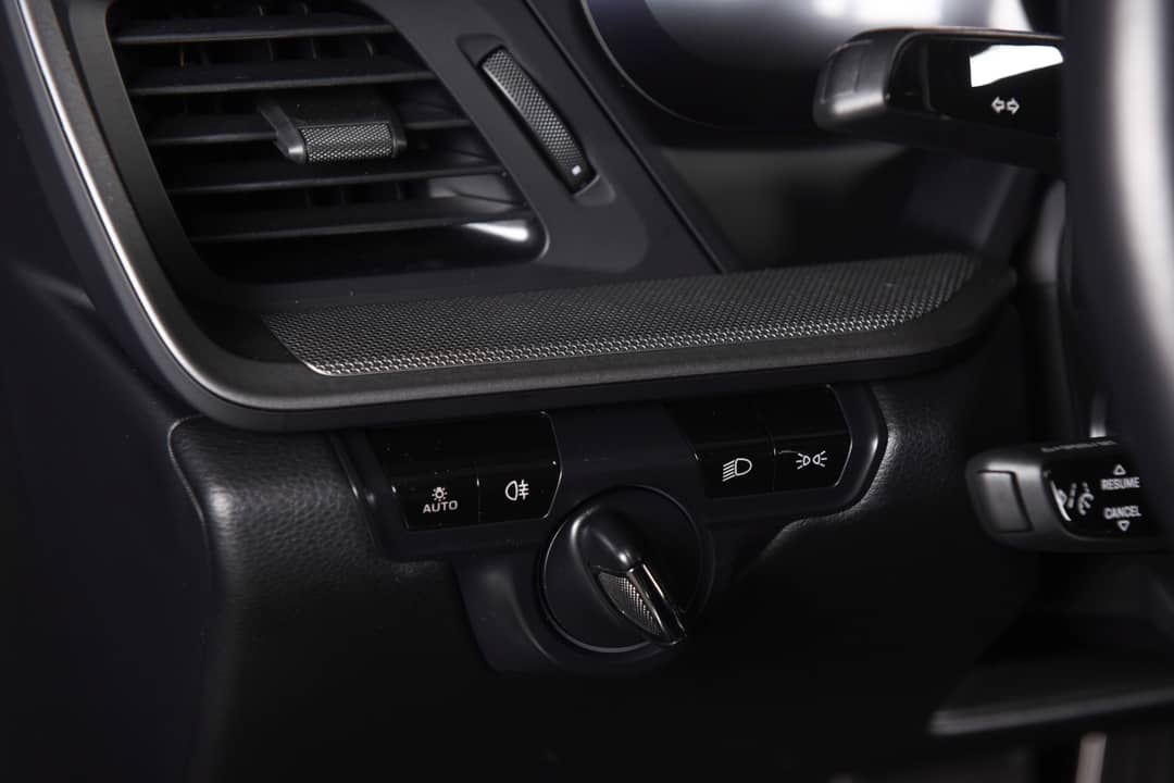 2021 Porsche 911 Carrera S — photo 26