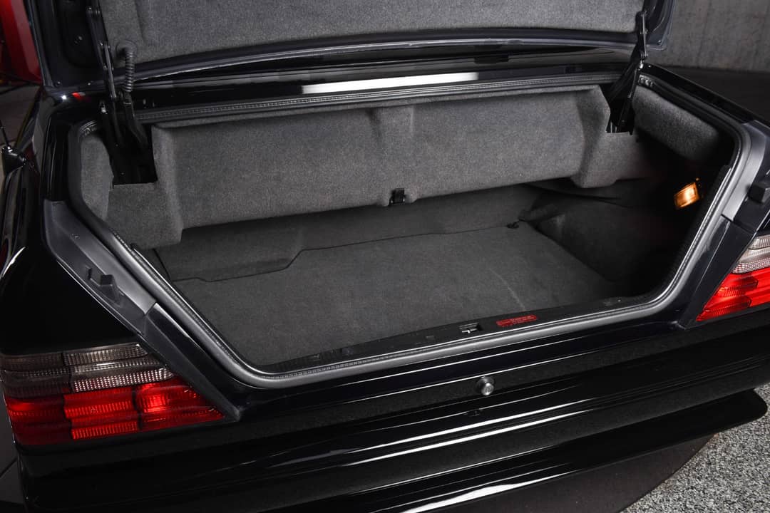 1995 Mercedes-Benz E-Class E 320 — photo 27