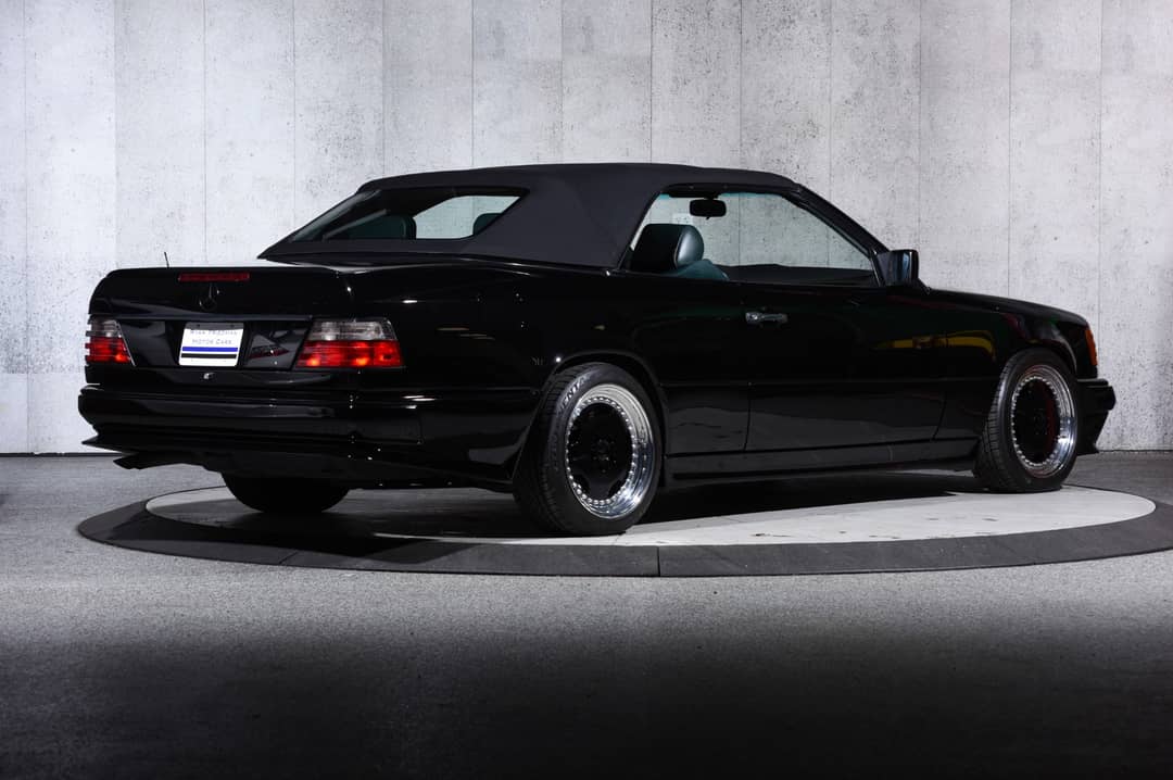 1995 Mercedes-Benz E-Class E 320 — photo 30