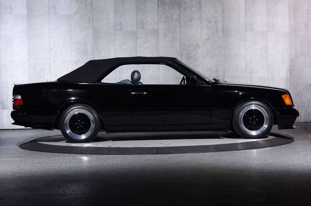 1995 Mercedes-Benz E-Class E 320 — photo 32