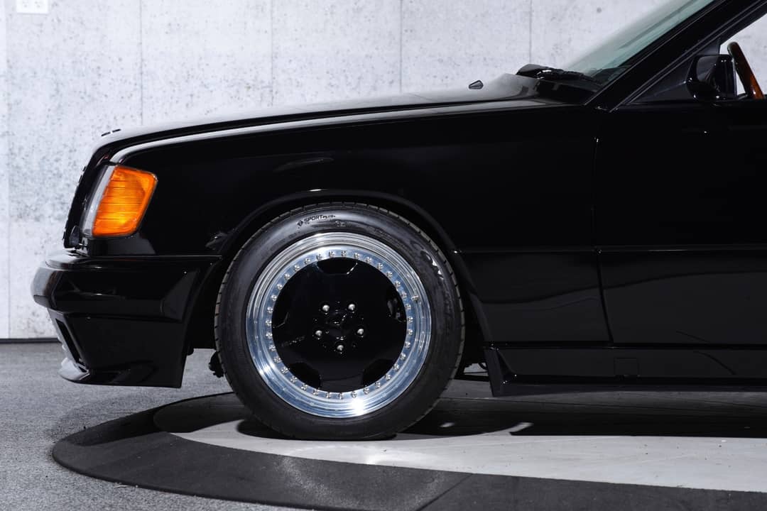 1995 Mercedes-Benz E-Class E 320 — photo 33