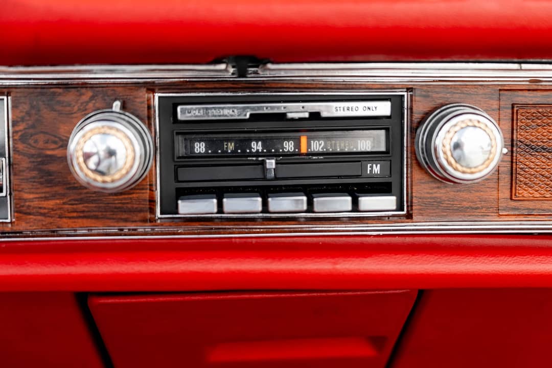1976 Cadillac Eldorado — photo 37