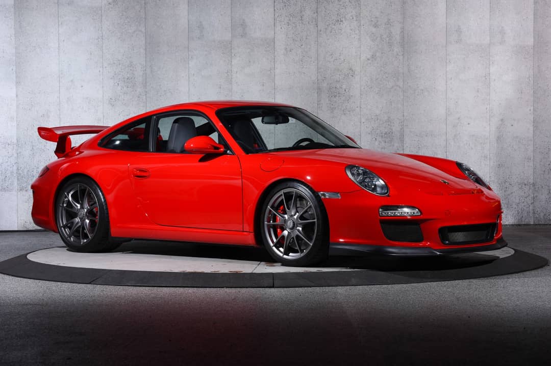 2010 Porsche 911 GT3 — photo 2