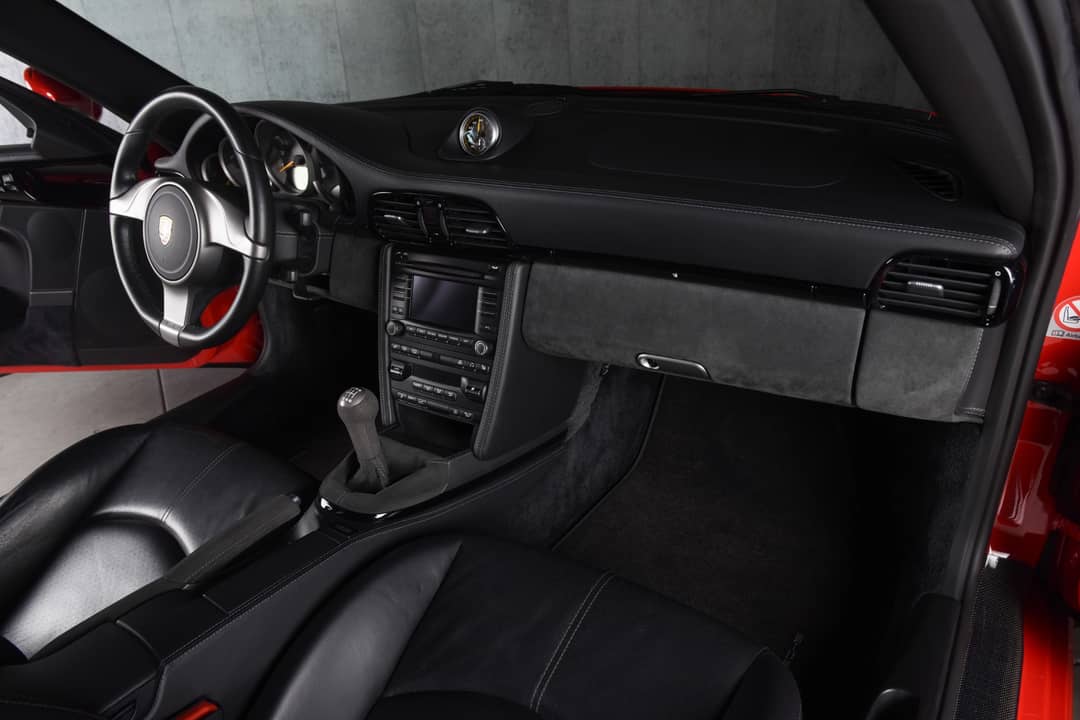 2010 Porsche 911 GT3 — photo 17