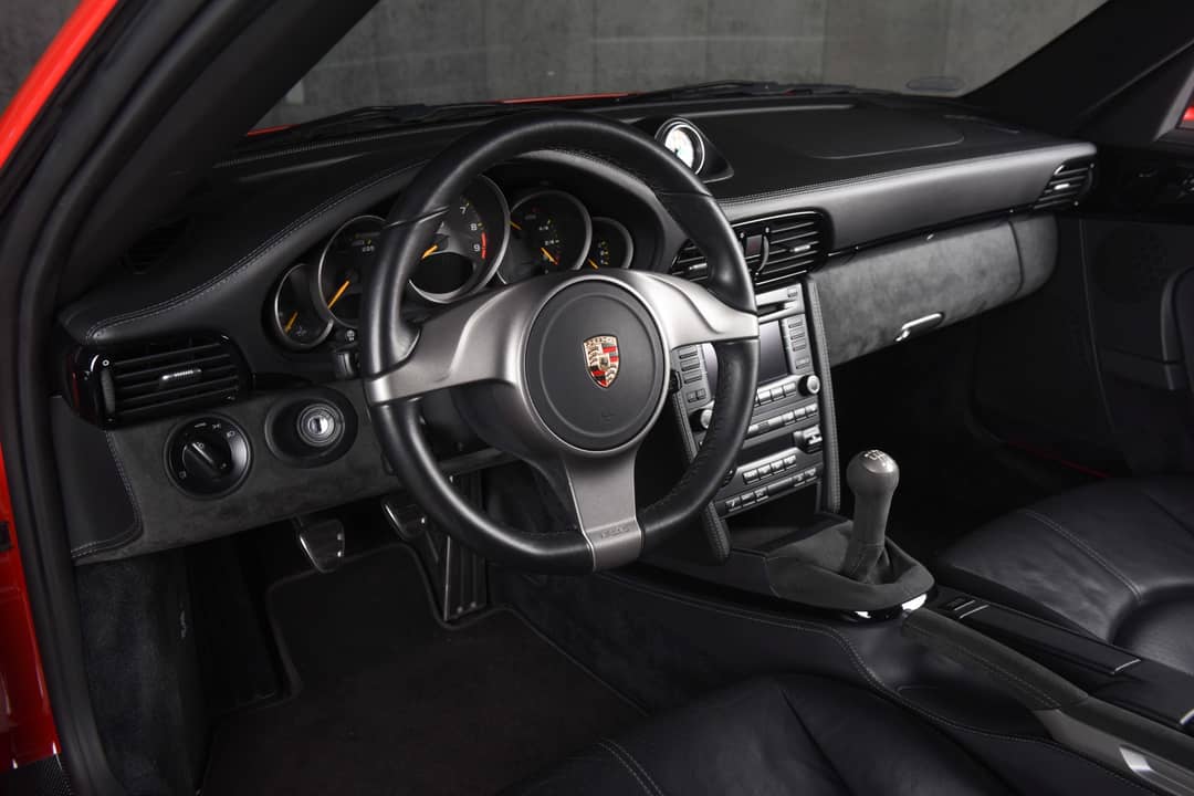 2010 Porsche 911 GT3 — photo 4