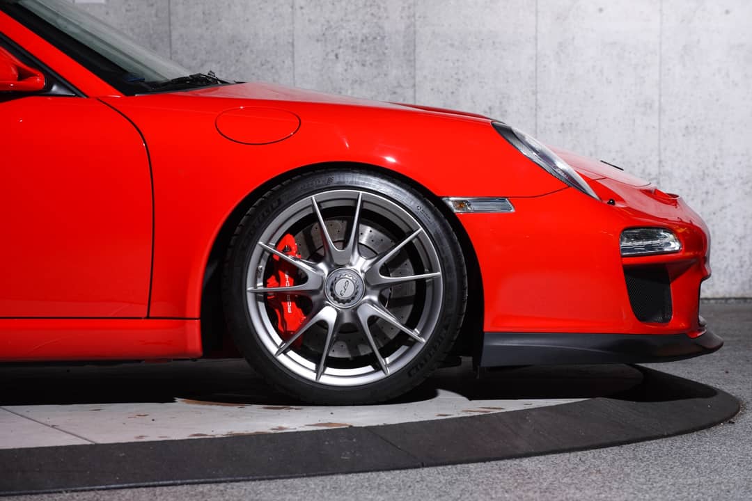 2010 Porsche 911 GT3 — photo 37