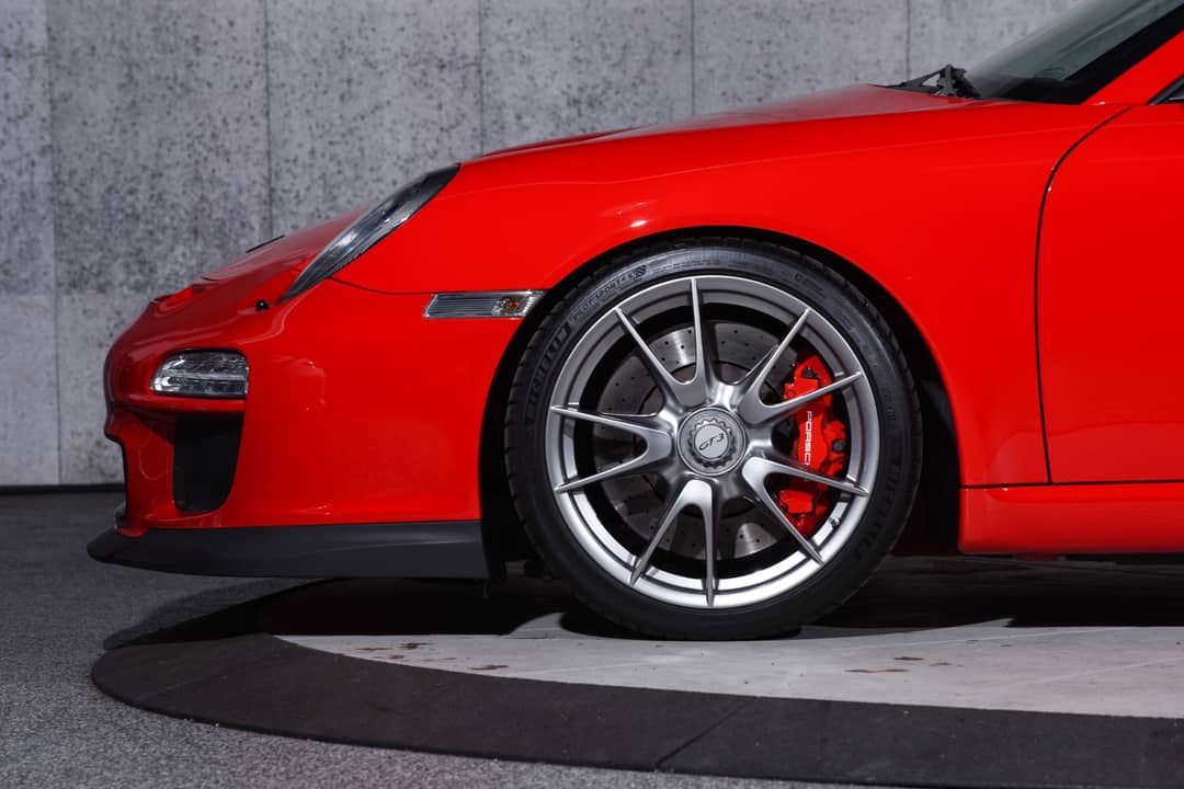 2010 Porsche 911 GT3 — photo 38